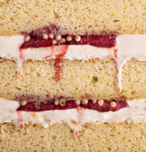 Roasted Strawberry & Champagne Cake / Interior