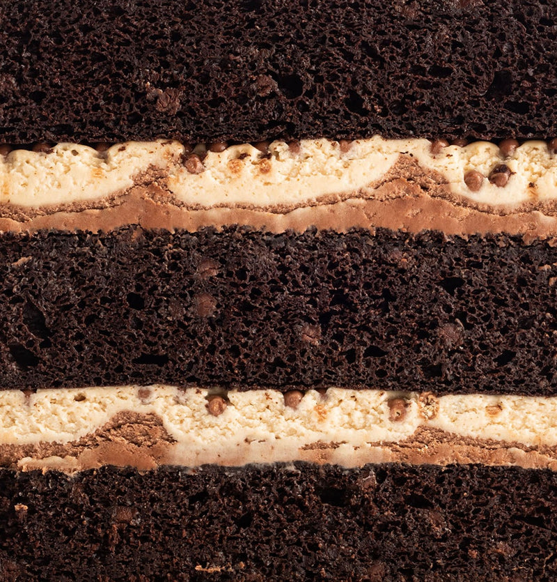 PB&C Cake / Interior